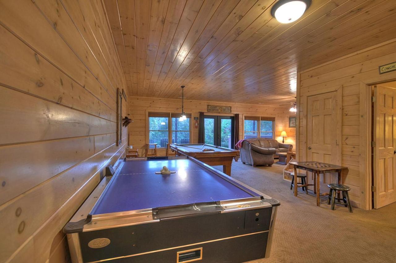 Aska Adventure Lodge Blue Ridge Bagian luar foto