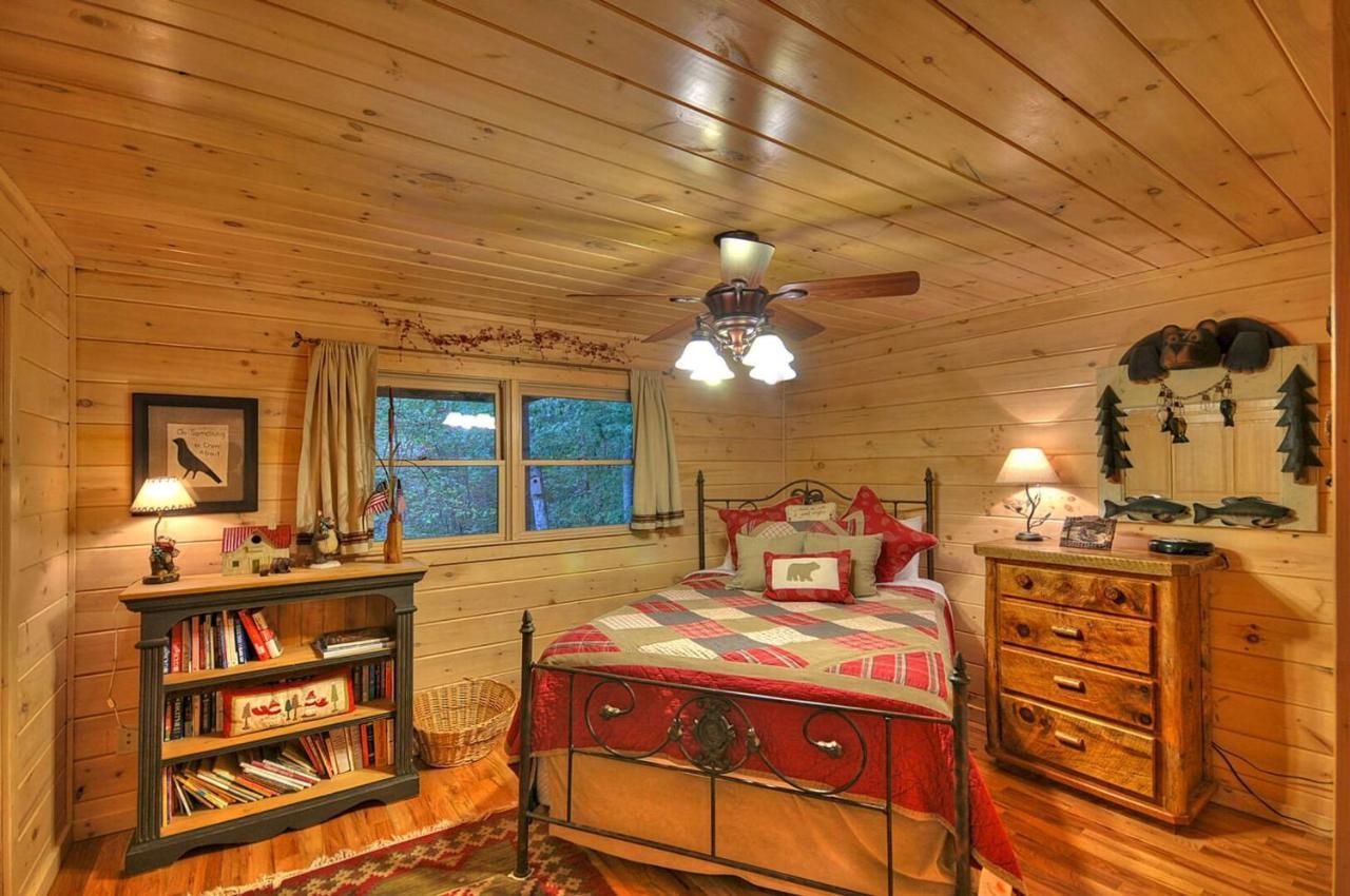 Aska Adventure Lodge Blue Ridge Bagian luar foto