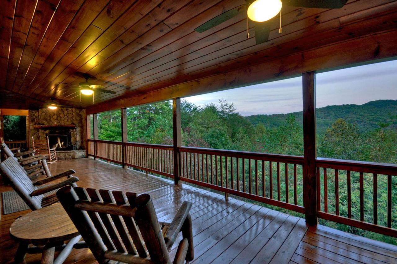 Aska Adventure Lodge Blue Ridge Bagian luar foto